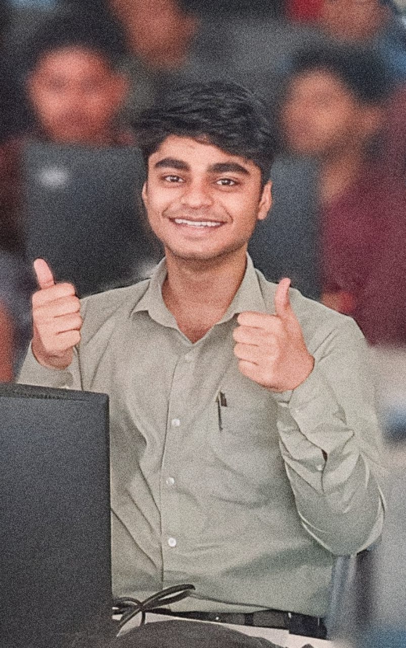 Anurag Vishwakarma lab photo